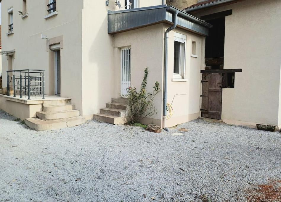 Maison De Village Avec Jardin Torpes  エクステリア 写真